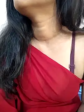 Snapshot of Sexy_Divya__ chatting on 04-30-26, 07:04 Sexy Divya online show from 04-30-26, 07:04