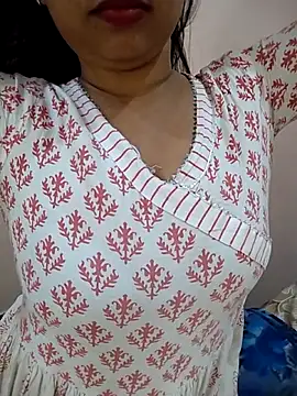 Snapshot of Sexy_Divya__ chatting on 05-13-26, 06:53 Sexy Divya online show from 05-13-26, 06:53