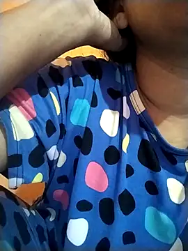 Sexy Divya   online show from 06-17-26, 12:21
