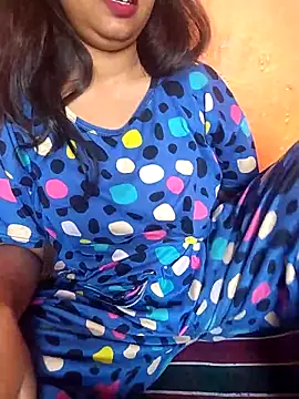 Sexy Divya   online show from 04-15-26, 01:22