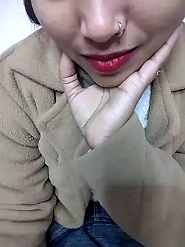 Sexy Divya   online show from 01-10-26, 05:58