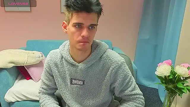 LiamMerci online show from 11-09-25, 12:53