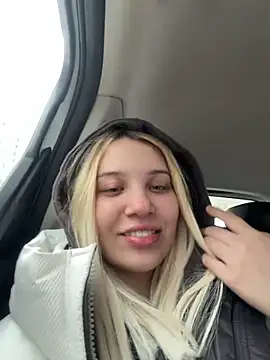 Snapshot of KilianaNoir chatting on 02-20-26, 05:48 KilianaNoir online show from 02-20-26, 05:48