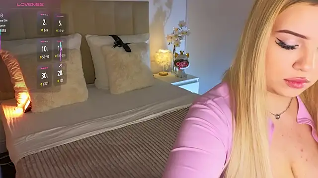 KilianaNoir online show from 11-30-25, 06:47