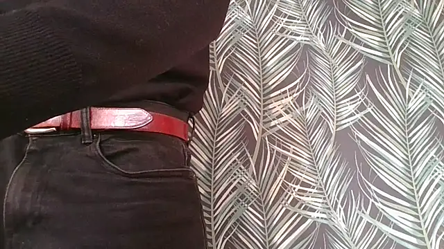 CuteDaddy92 online show from 12-19-25, 02:19