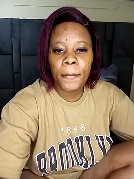 Emmylove-xr25 online show from 04-17-26, 08:33