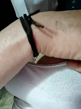 Snapshot of Kiwne938 chatting on 03-03-26, 04:19 Kiwne938 online show from 03-03-26, 04:19