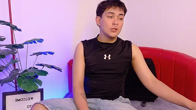 Valentin X online show from 11-14-25, 10:46