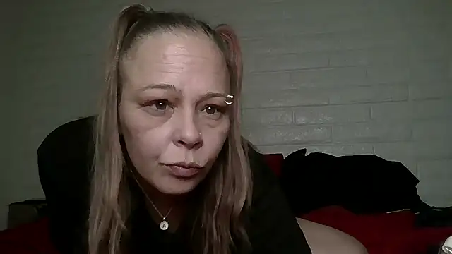 nikkibae33 online show from 04-10-26, 02:18