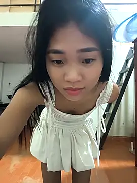 Lynly k2 online show from 03-25-26, 10:58