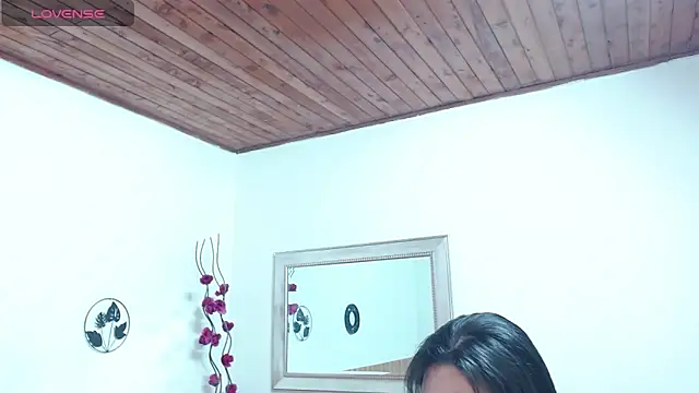 Snapshot of MariaVex chatting on 03-02-26, 08:38 MariaVex online show from 03-02-26, 08:38