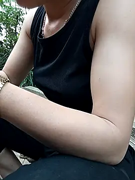 Lynn-122 online show from 04-15-26, 10:32