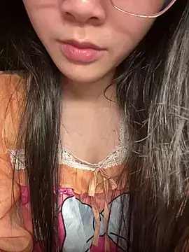 Lynn-122 online show from 11-23-25, 02:38