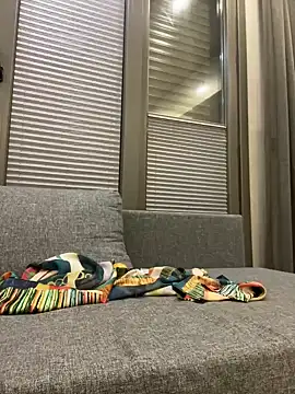 Snapshot of guneskuyucom chatting on 12-02-25, 06:53 guneskuyucom online show from 12-02-25, 06:53