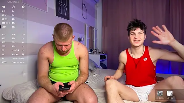 Hotpeppers666 online show from 04-05-26, 02:57