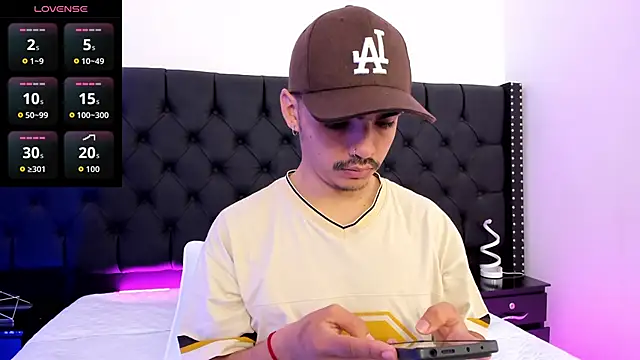 NicoKingg  online show from 01-14-26, 02:42