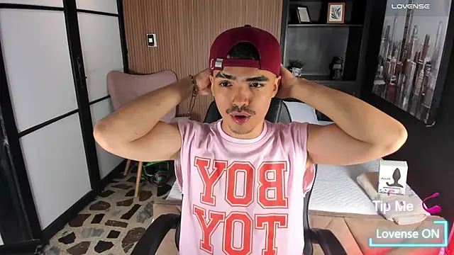 NicoKingg  online show from 11-11-25, 01:44