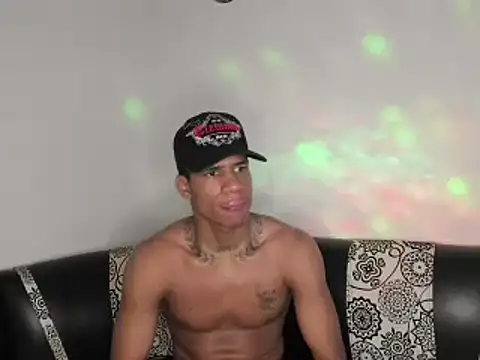JUANBIGCOCK21CM online show from 05-09-26, 05:49
