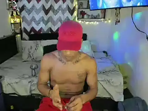 JUANBIGCOCK21CM online show from 05-19-26, 05:42