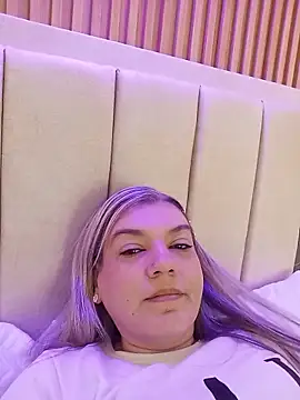 gala montes 30 online show from 11-08-25, 01:58