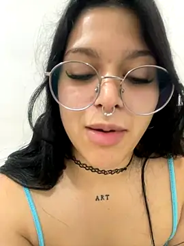 amazonaa9 online show from 11-29-25, 05:02