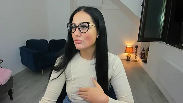 AnyaEvy online show from 12-03-25, 04:13