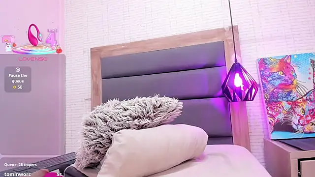 IRENNEBLAZER online show from 03-22-26, 12:36