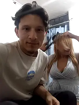 xXAndreyAndMariaXx online show from 11-12-25, 12:04