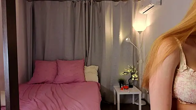Snapshot of mybayby chatting on 04-22-26, 04:14 mybayby online show from 04-22-26, 04:14