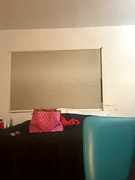 Snapshot of star_whore chatting on 01-09-26, 11:55 star whore online show from 01-09-26, 11:55