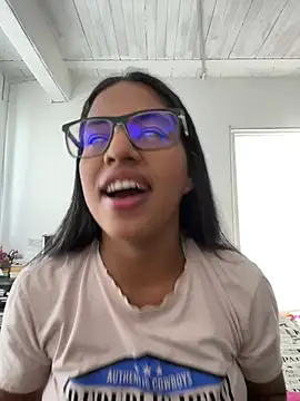 meghan rios online show from 04-12-26, 07:17