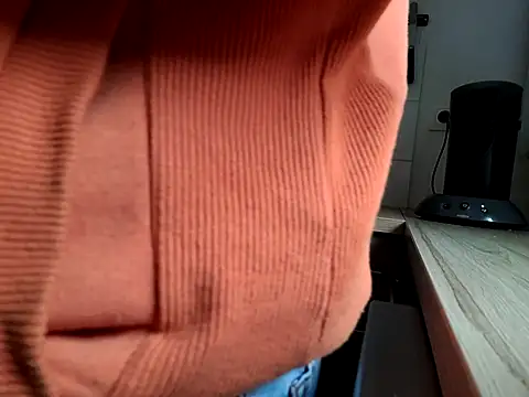 Olifesse online show from 03-13-26, 05:07