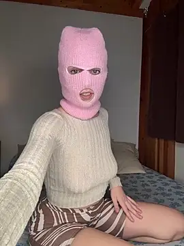 oneblackandblondeee online show from 12-03-25, 12:55