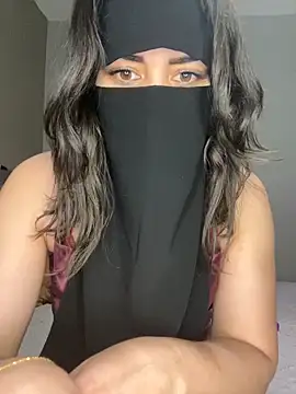 dinaaarich11 online show from 03-30-26, 05:25