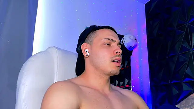 Maxwell Dupont online show from 01-14-26, 09:40