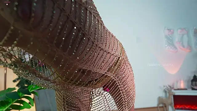 selene starkk online show from 12-20-25, 10:56