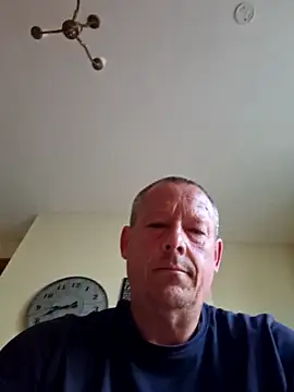 Snapshot of Tyson120 chatting on 06-19-26, 07:41 Tyson120 online show from 06-19-26, 07:41
