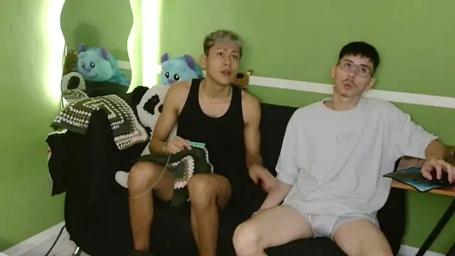 Snapshot of stebeen_smithh chatting on 02-12-26, 11:32 stebeen smithh online show from 02-12-26, 11:32