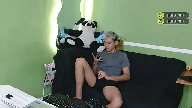 Snapshot of stebeen_smithh chatting on 02-16-26, 11:53 stebeen smithh online show from 02-16-26, 11:53