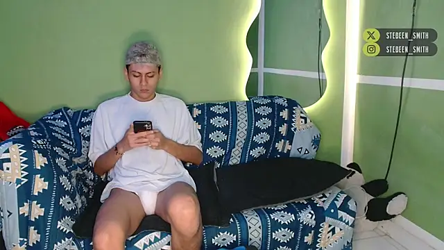 Snapshot of stebeen_smithh chatting on 02-21-26, 12:29 stebeen smithh online show from 02-21-26, 12:29