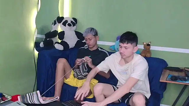 Snapshot of stebeen_smithh chatting on 02-06-26, 12:56 stebeen smithh online show from 02-06-26, 12:56