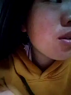 Yumiik2kk online show from 11-26-25, 11:27