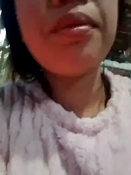 Yumiik2kk online show from 11-21-25, 12:09