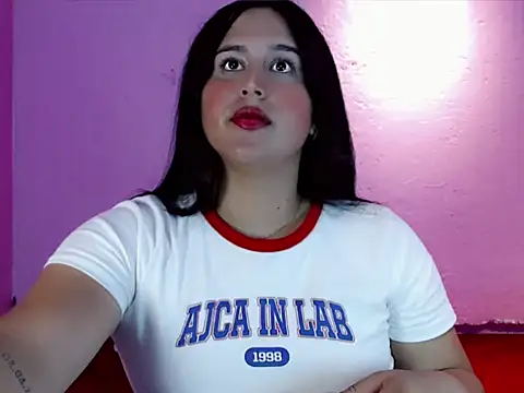 Snapshot of Sofiababyy chatting on 02-02-26, 11:26 Sofiababyy online show from 02-02-26, 11:26
