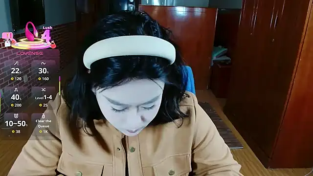 sallybing online show from 11-20-25, 01:06