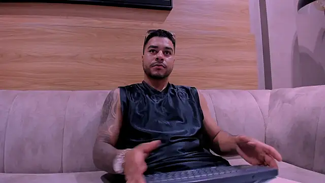 4ndrees  online show from 11-11-25, 07:19