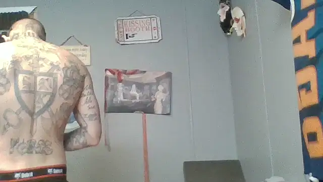 Snapshot of trickydickydaddy chatting on 02-28-26, 05:29 trickydickydaddy online show from 02-28-26, 05:29