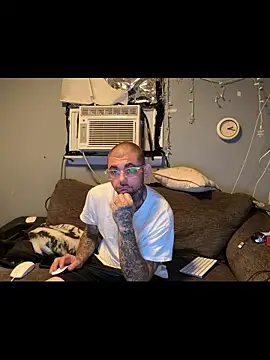 Snapshot of trickydickydaddy chatting on 06-08-26, 10:05 trickydickydaddy online show from 06-08-26, 10:05