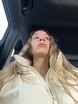 SashaCatt online show from 02-16-26, 08:13