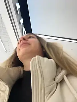 SashaCatt online show from 01-17-26, 09:24